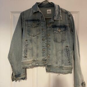 Zara denim jacket, never worn, small